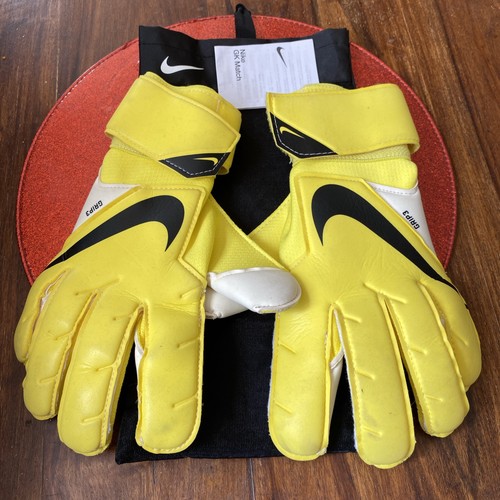 Nike goalkeeper grip - goalkeeper, gloves