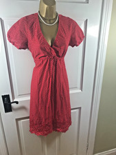 Avoca Anthology Red & White