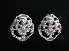 ANTIQUE Victorian 1901 x2 Samuel Jacob Hallmarked Winged Cherub Silver BUTTONS