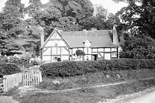 Eet-71 Tudor House Nr Hanbury Church, Droitwich, Worcestershire. Photo