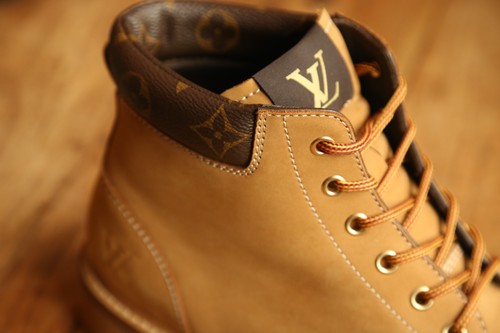 Louis vuitton monogram tan - vuitton,