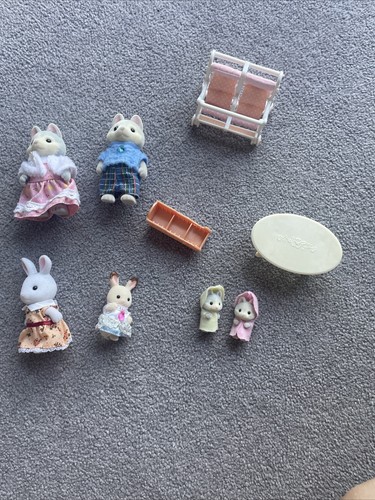Sylvanian figures lovely - figures.,