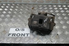 BFD040482 2009 MITSUBISHI L200 2.5 DID S/C 4 WORK FRONT BRAKE CALIPER O/S