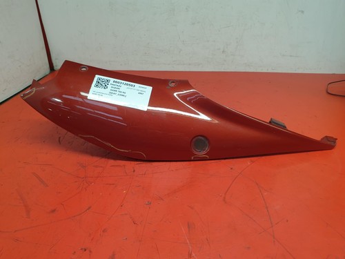 Suzuki gsxr 750 - k7, seat