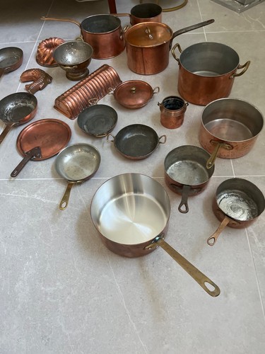 Multiple copper pots moulds - copper,