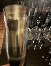 8 vintage Champagne flutes