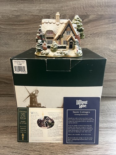 Lilliput lane christmas lights - lane,