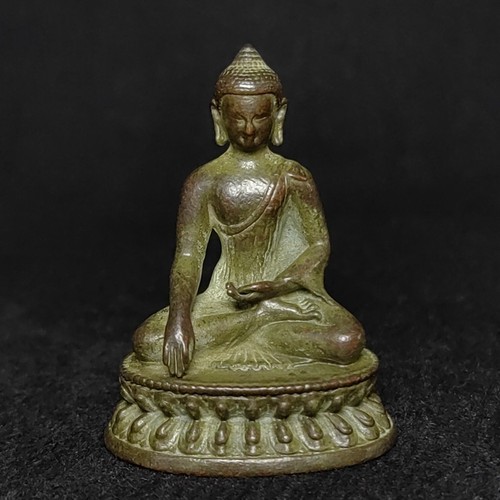 Inch old chinese bronze - 2,