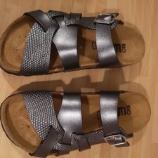 BIO life bluey grey Silver Leather Sandals Flip flops  Size 38 barely worn vvvgc