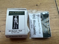 HAWK MINIATURES  - WW1 - 1:32 -ROYAL FLYING CORP MECHANIC . RESIN 