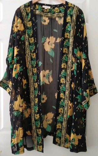 East flowery kimono - east,