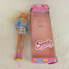 Vintage Hasbro Free Wheelin' Sindy 1989 in Original Box 12 inch