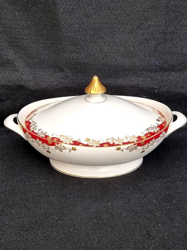 Royal doulton lidded - royal,