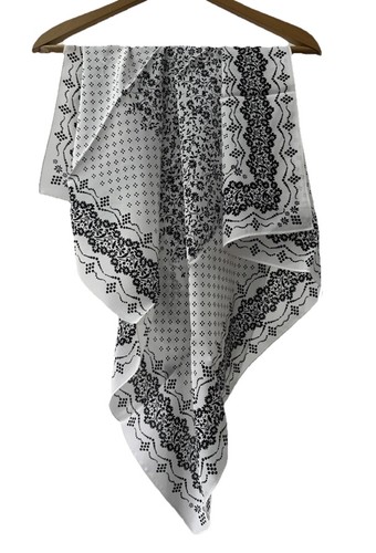 Laura ashley clashing print - laura,