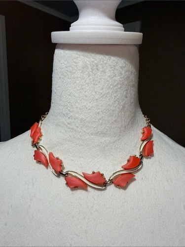 Vintage 1950s coral pink - coral,