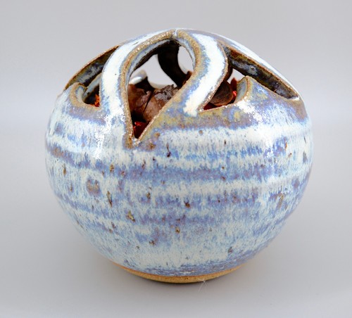 Claypits ewenny welsh studio - ewenny,