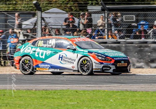Btcc tom ingram hyundai - btcc,