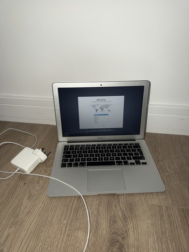 Apple macbook air 13in mid - apple,