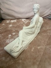 Why Alba Venus Victrix Figure