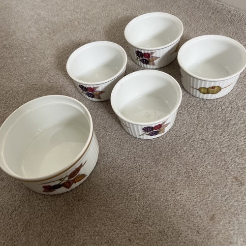 Royal worcester evesham gold - worcester,