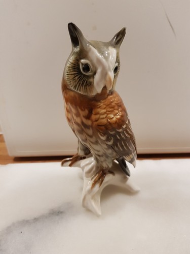 Karl ens large porcelain - ,