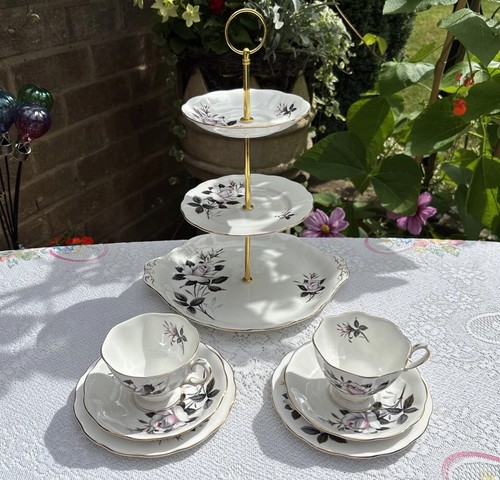 Vintage royal albert bone - royal,