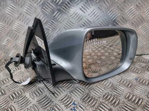 Audi front right door - q5,