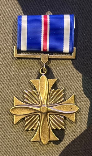 Distinguished flying cross - distinguished,