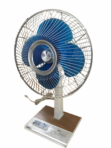 Toshiba retro electric fan - toshiba,