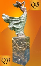 ART DECO BRONZE FIGURINE