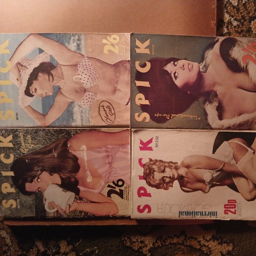 Spick vintage magazines - x4,