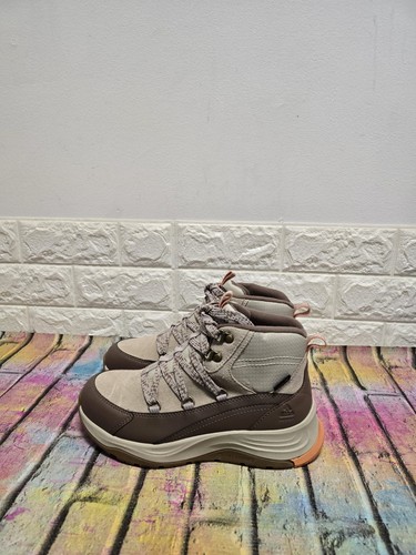 Teva auroris walking boots - teva,