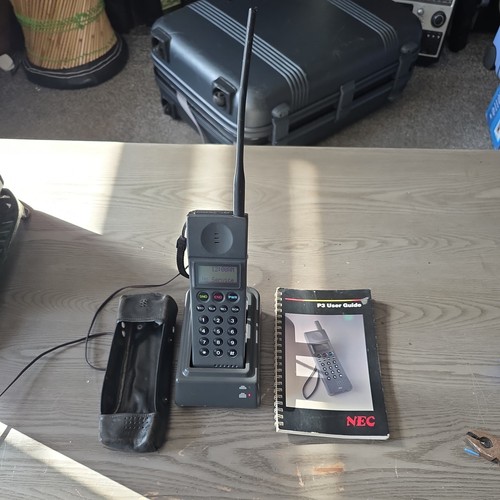 Vintage retro nec mobile - retro,