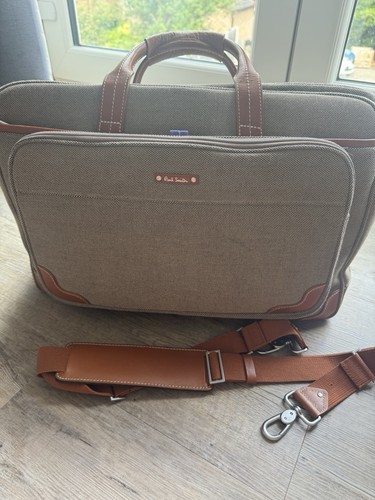Paul smith laptop - paul,