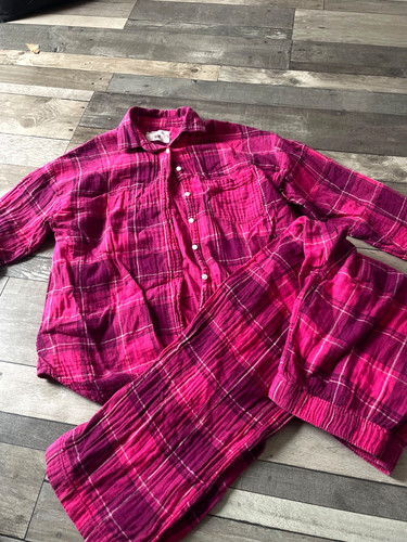 Lovely ladies size 8 - lovely, 8-10
