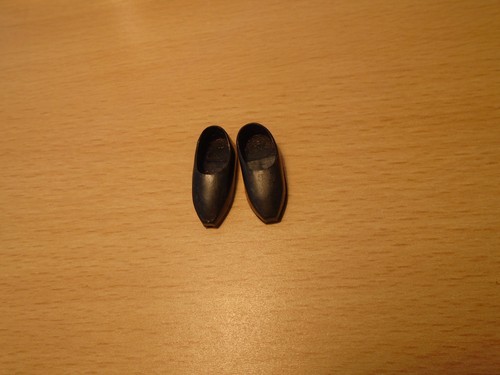 Vintage sindy patch shoes - vintage,