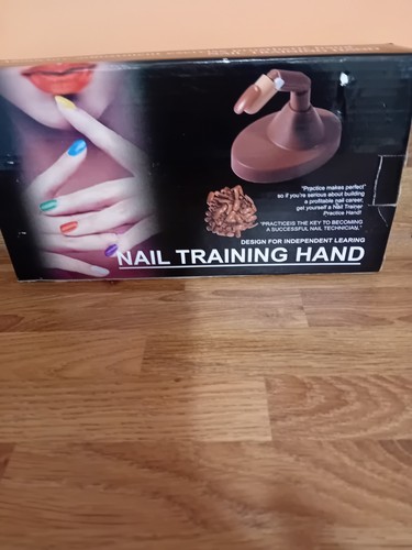 Nail training hand false - nail,