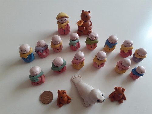 Bundle small clay figures - bundle,