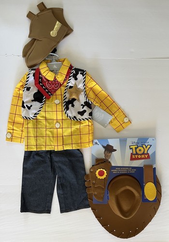 Nwt disney store toy - nwt,
