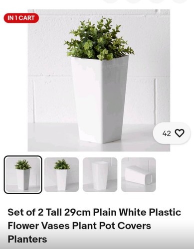 Set tall white plastic - of, 2