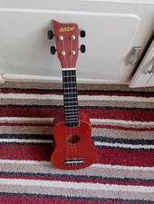 Ukelele Polished Wood 4 Strings Musical Instrument Ukulele