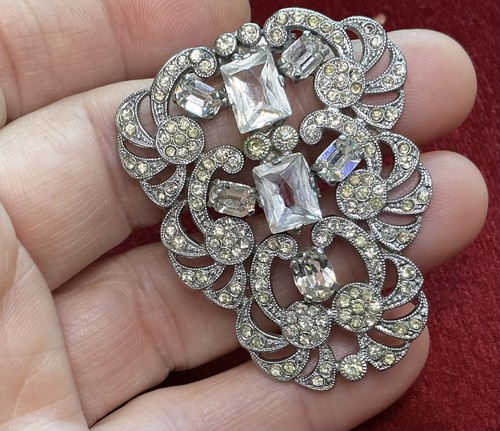 Antique art deco faceted - art,