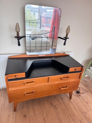 Plan dressing table with - dressing,