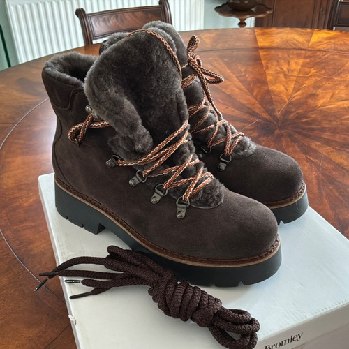 Russell bromley bnib - bromley,