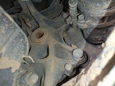 REAR LEFT KNUCKLE / 2613450