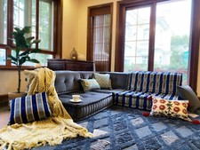 French tufted Mah Jong Sofa