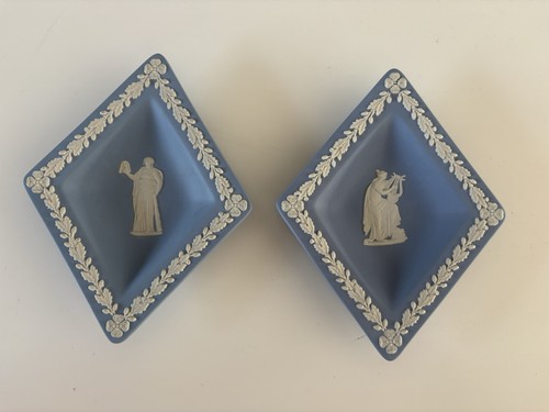 Wedgwood blue jasperware - wedgwood,