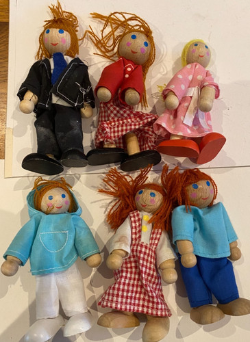 Group elc type wooden toy - type,
