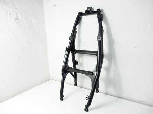 Rear frame 8404202 bmw - rear,
