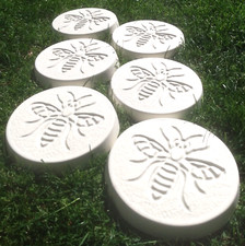 6 x White Round Concrete